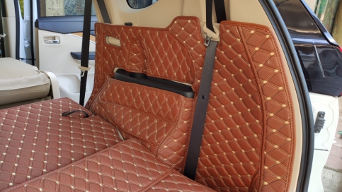 Thảm lót cốp ô tô Mitsubishi Xpander giá tại xưởng, rẻ nhất Hà Nội, TPHCM